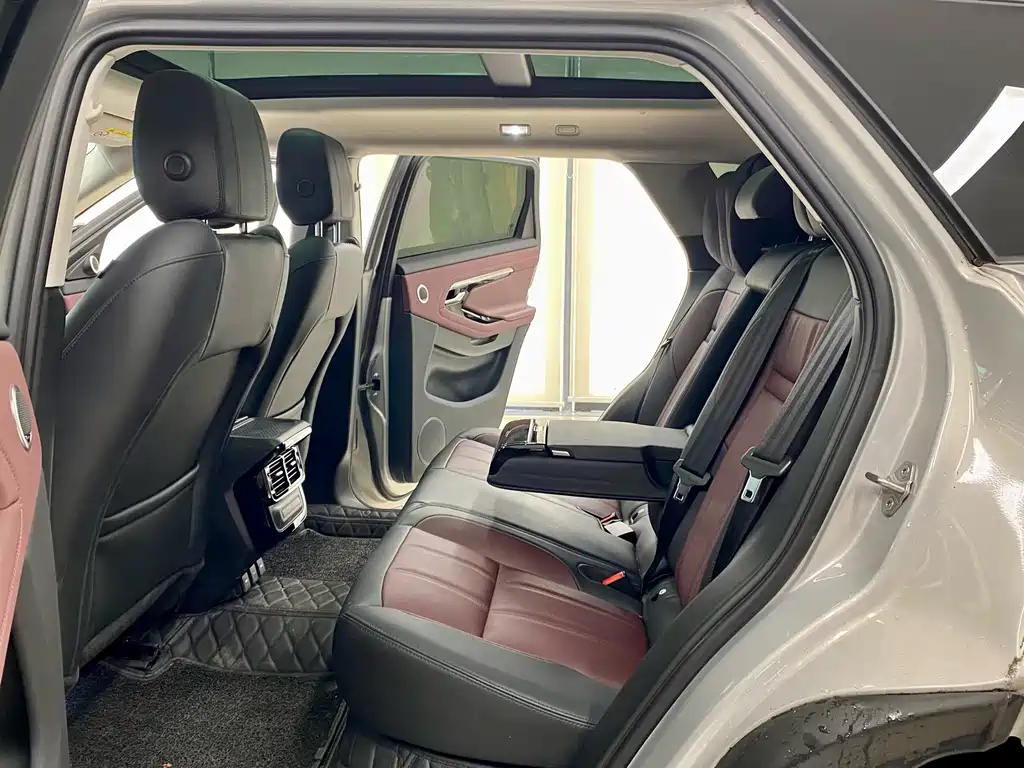 LAND ROVER RANGE ROVER AURORA