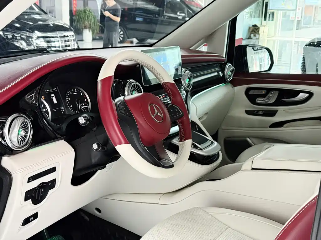 Mercedes-Benz Vito — миниатюра 11