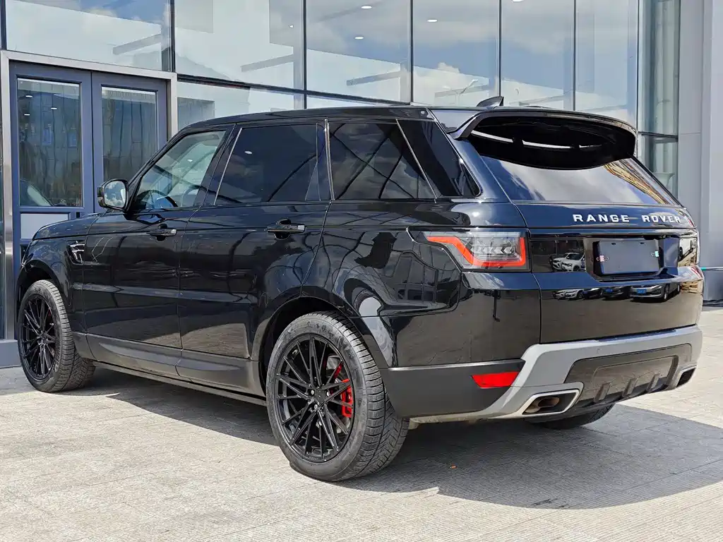 Land Rover Range Rover Sport 2020 3.0 L6 SE