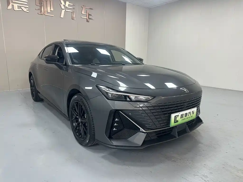 Changan UNI-V iDD — миниатюра 3