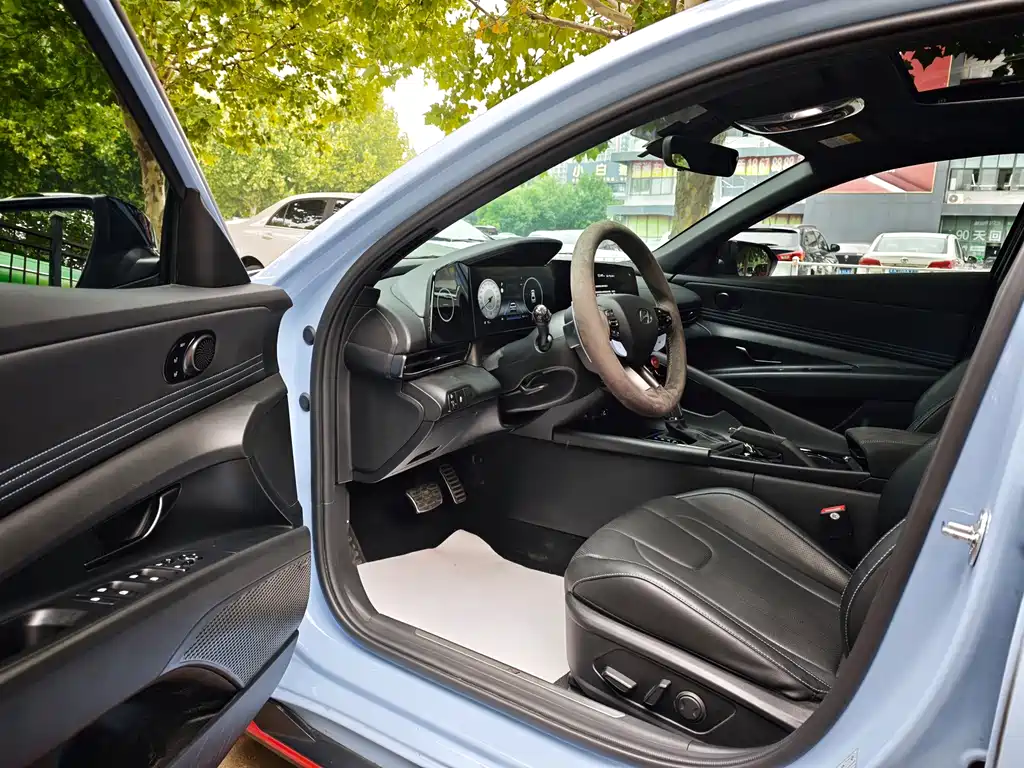 Hyundai Elantra N — миниатюра 25