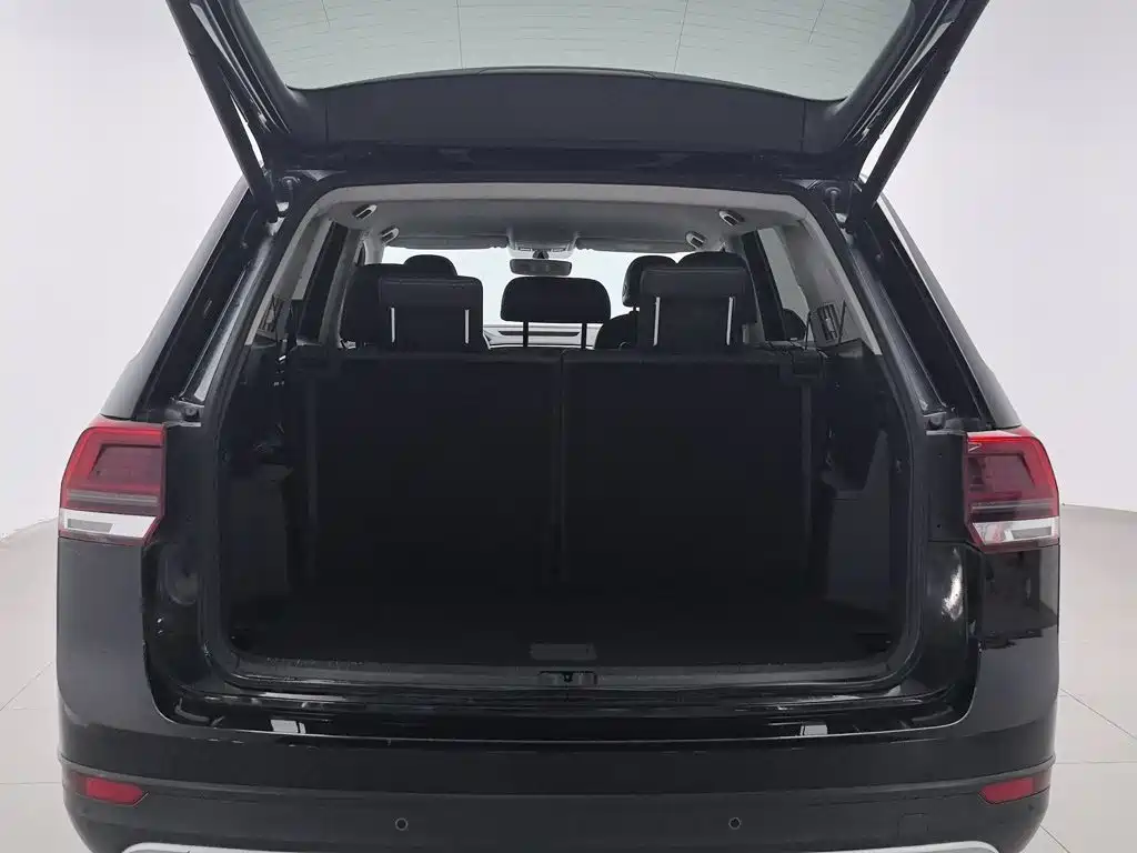 Volkswagen Teramont — миниатюра 16