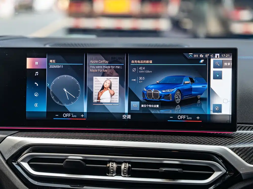 BMW i4 — миниатюра 13