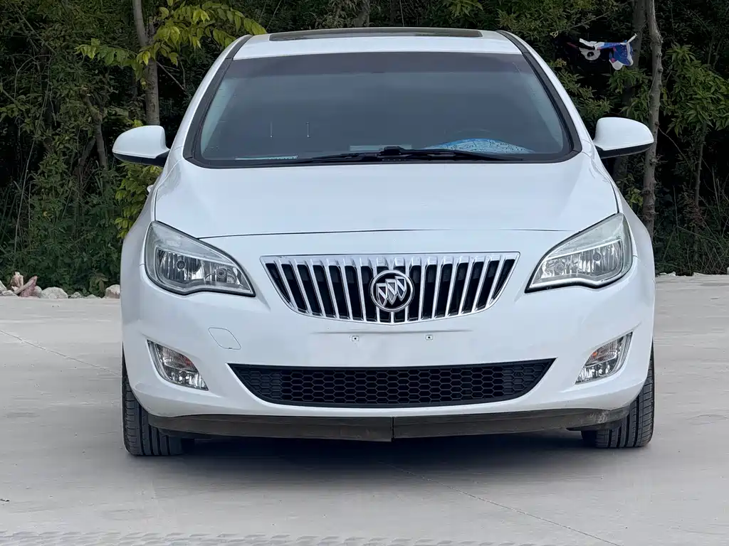 Buick Excelle — миниатюра 2