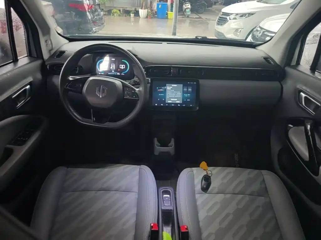 Leapmotor Leapmotor T03 — миниатюра 10