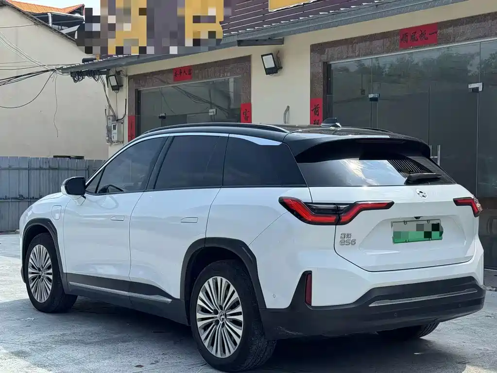NIO ES6 — миниатюра 9