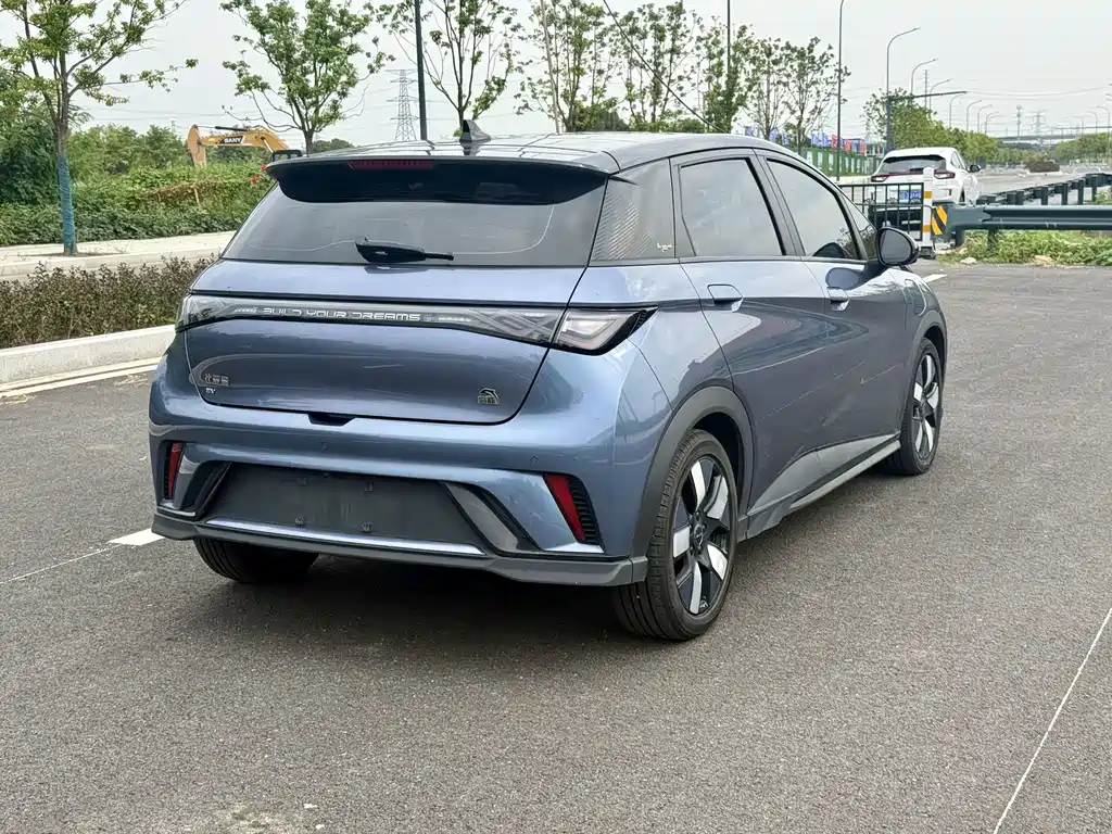 BYD Dolphin — миниатюра 9