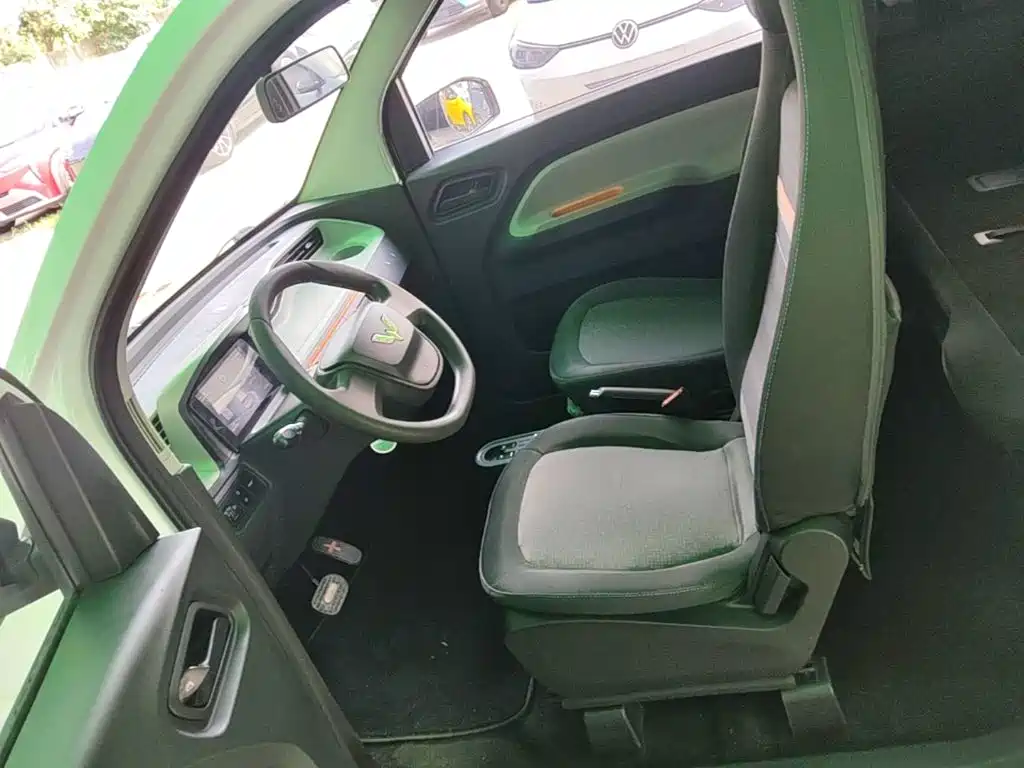 Wuling MINIEV — миниатюра 15