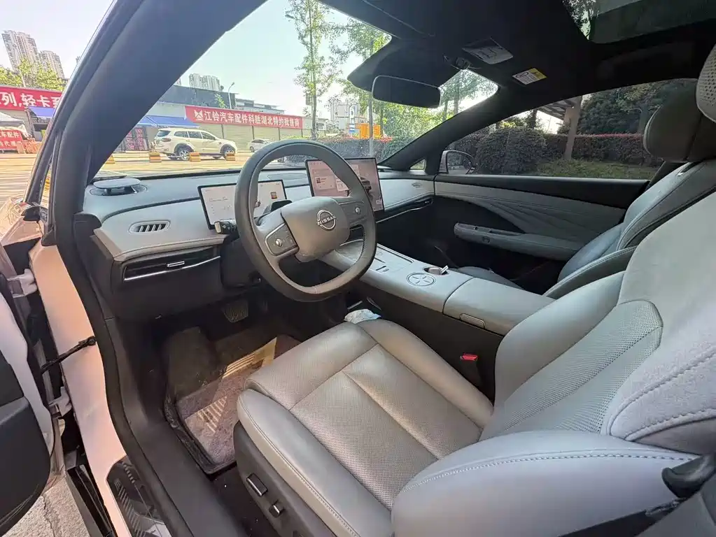Nissan N7 2025 625 Max