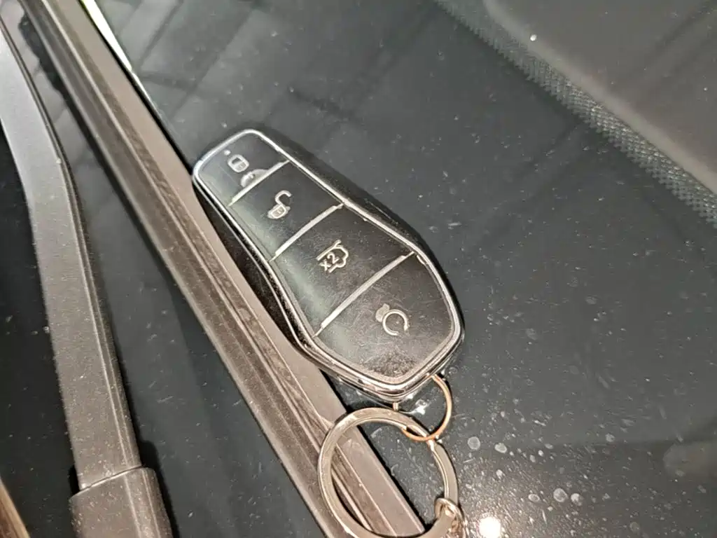 BYD Seal — миниатюра 9