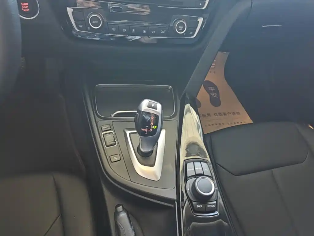 BMW 3 Series — миниатюра 14