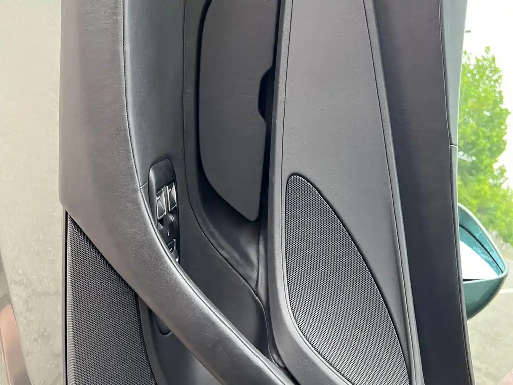 McLaren GT — миниатюра 7