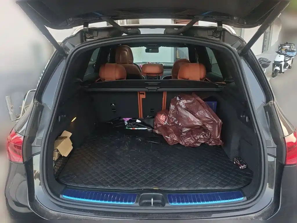 Mercedes-Benz GLC — миниатюра 20