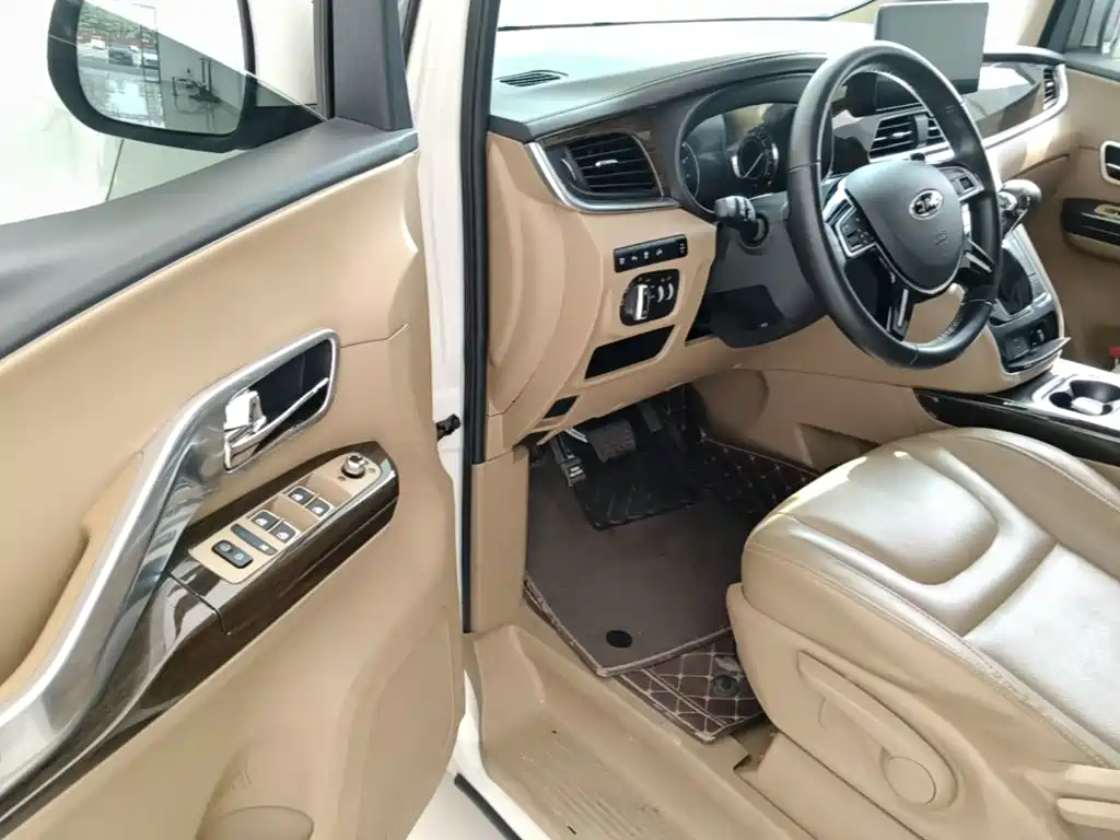 JAC Refine Refine L6 MAX — миниатюра 16