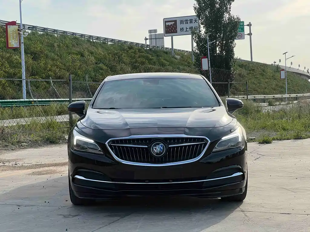 Buick LaCrosse 2016 28T Luxury