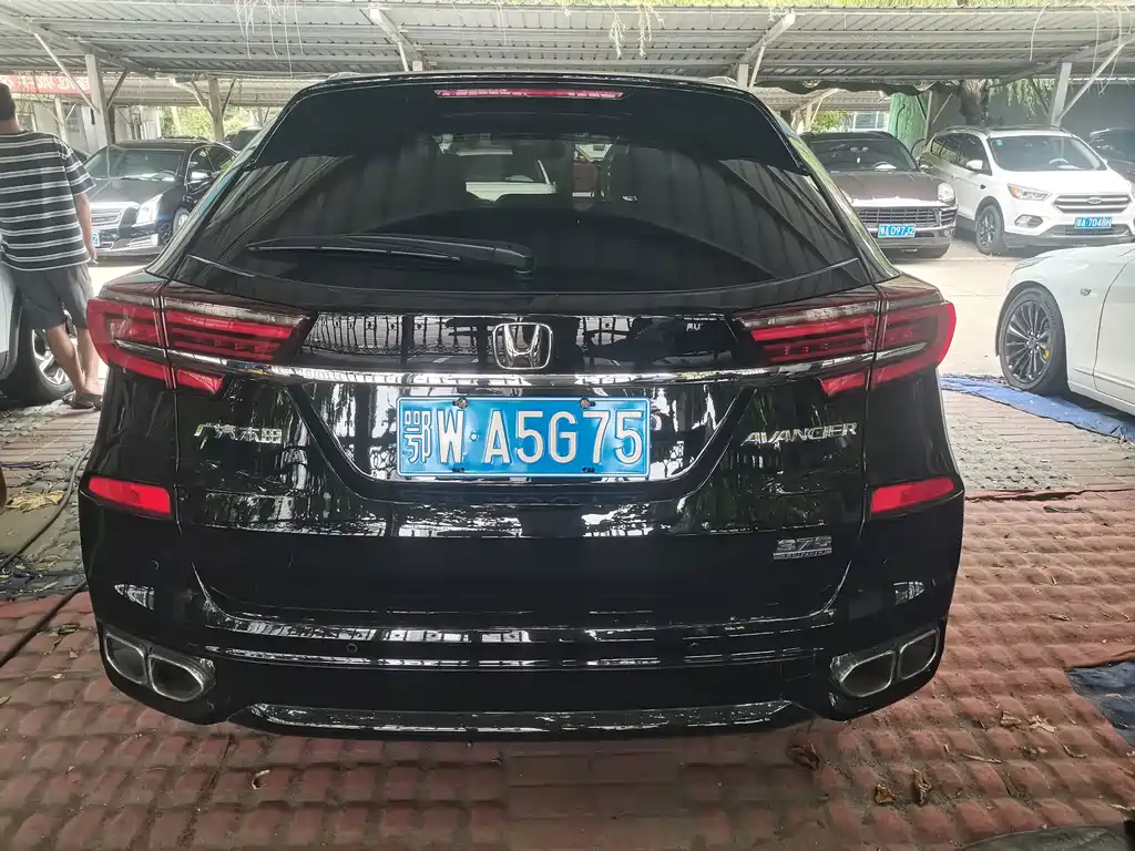 Honda Avancier — миниатюра 8