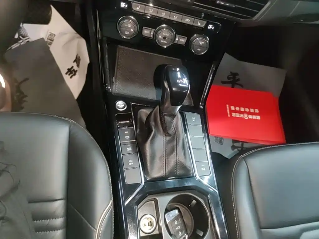 Volkswagen Passat — миниатюра 14