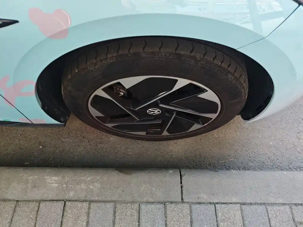 Volkswagen ID.3 — миниатюра 8