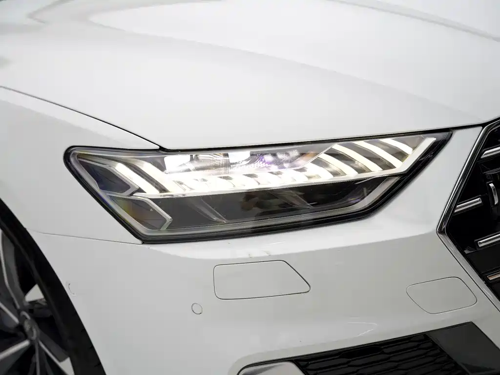 Audi A7L — миниатюра 20