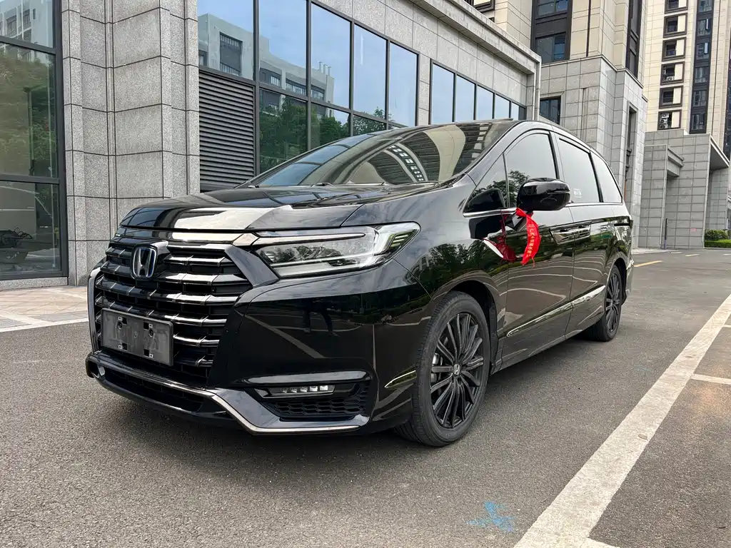 Honda Elysion 2025