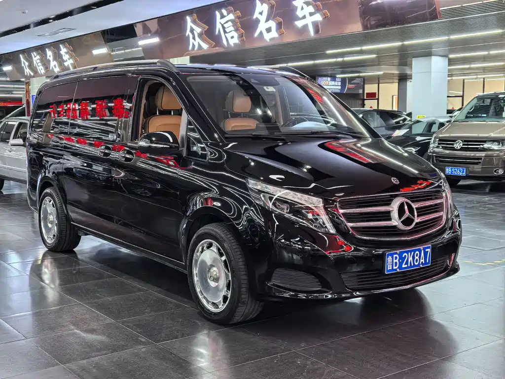 Mercedes-Benz V-Class — миниатюра 3