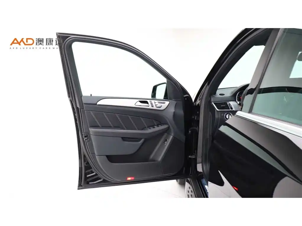 MERCEDES-BENZ GLE AMG