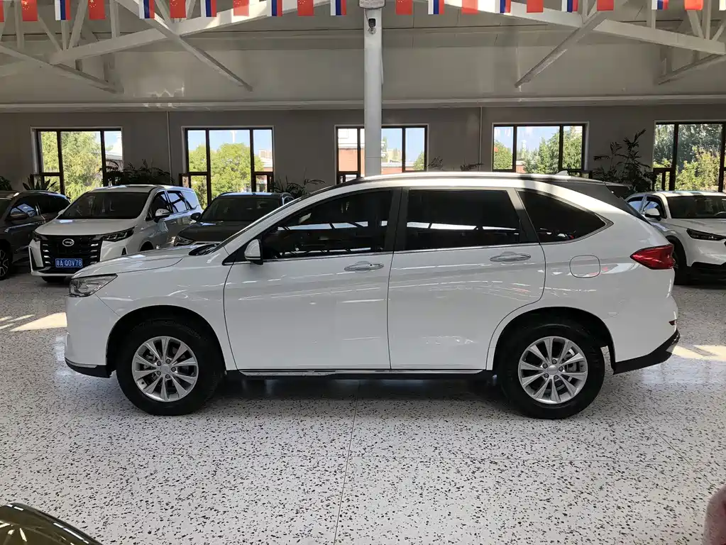 Haval M6 — миниатюра 4
