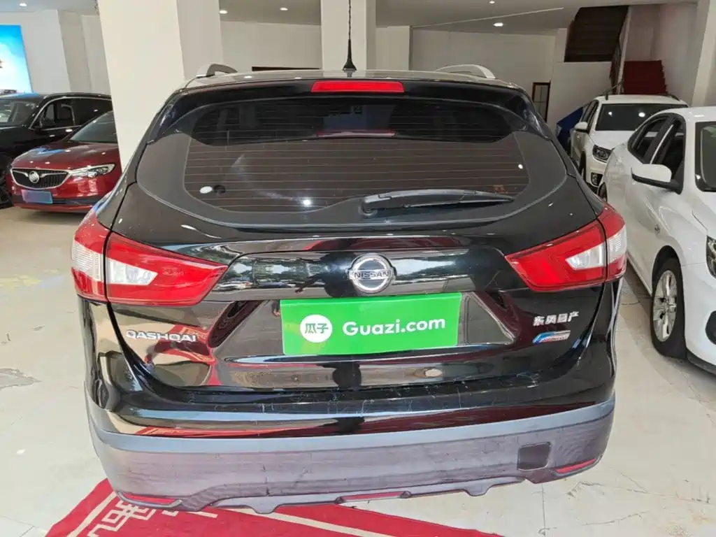 Nissan Qashqai — миниатюра 6
