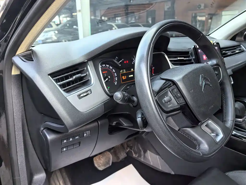 Citroen C5 — миниатюра 11