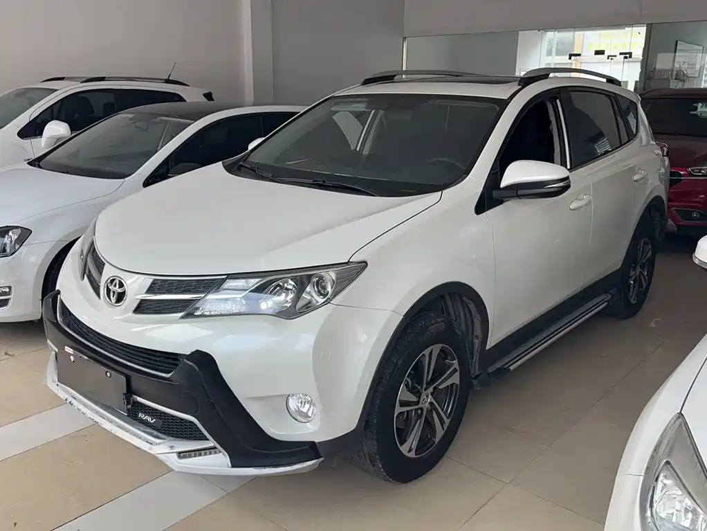 Toyota RAV4 — миниатюра 2