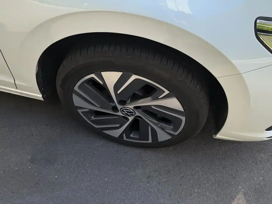 Volkswagen Bora — миниатюра 6