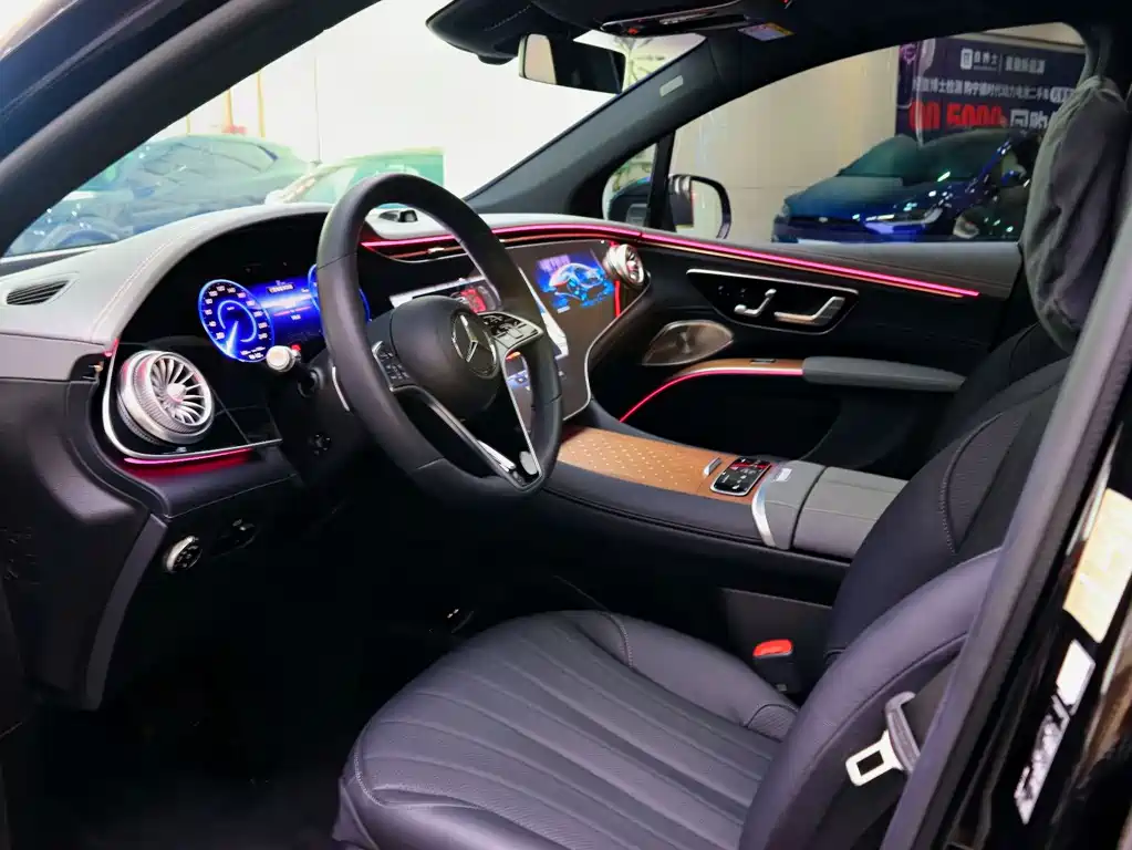 Mercedes-Benz EQS SUV 2023 450 4MATIC Luxury