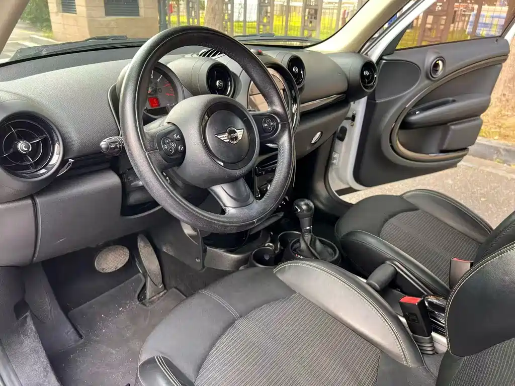 MINI Mini Countryman — миниатюра 8