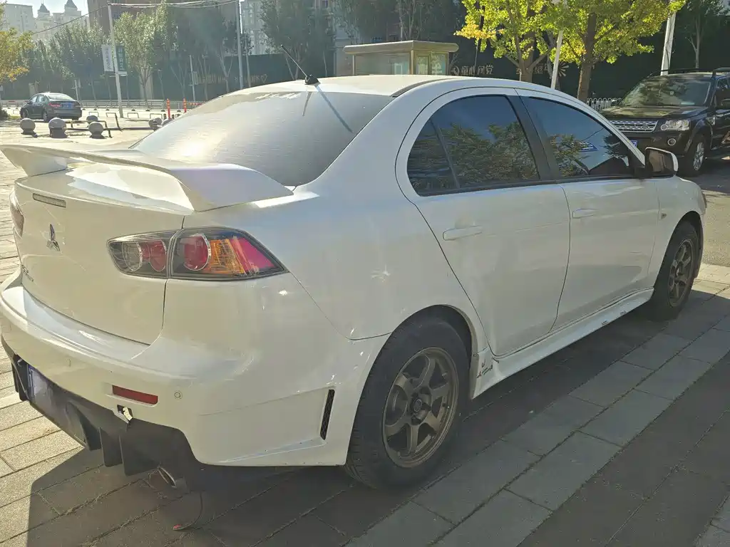 Mitsubishi Lancer EX — миниатюра 4