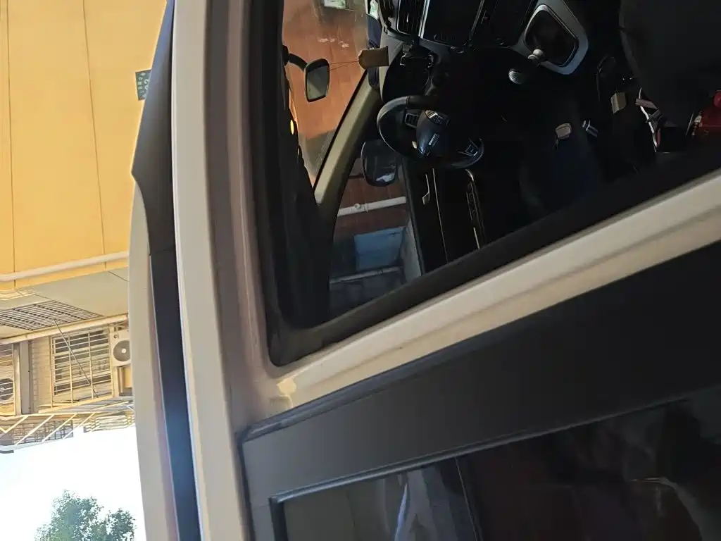 Haval M6 — миниатюра 19