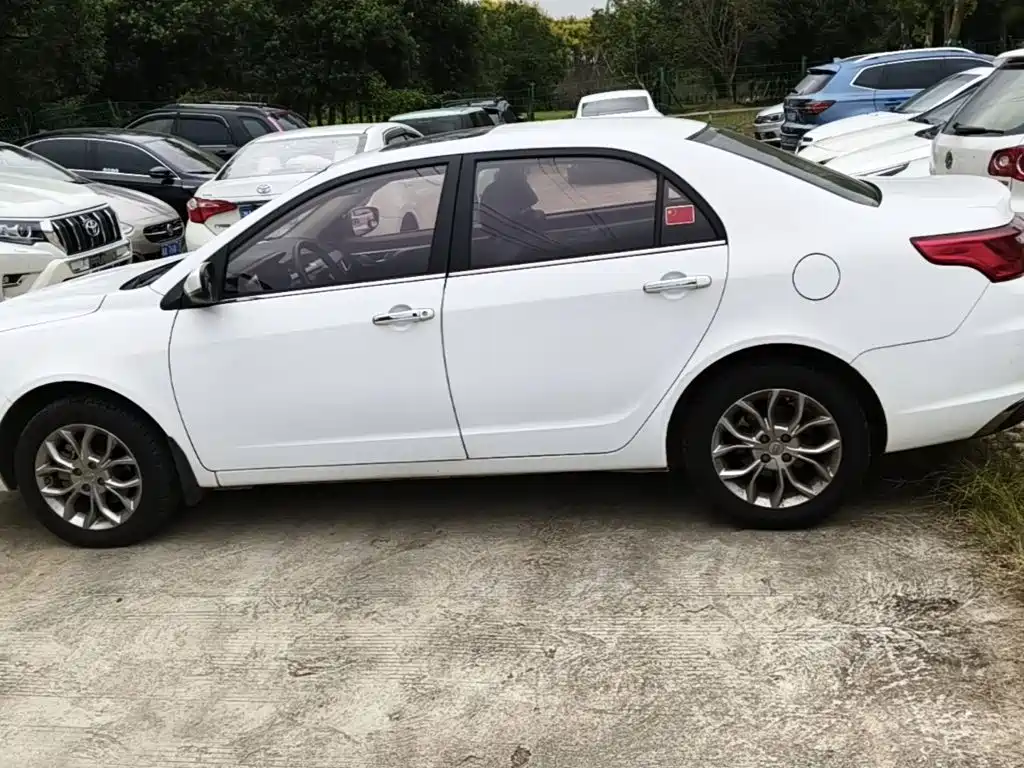 Geely Vision — миниатюра 4