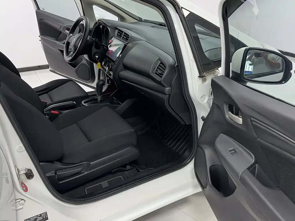 Honda Fit — миниатюра 2
