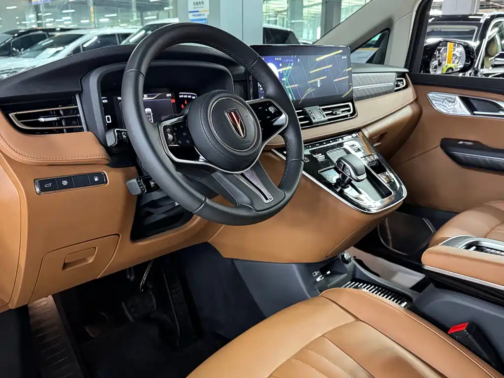 Hongqi Hongqi HQ9 PHEV — миниатюра 6