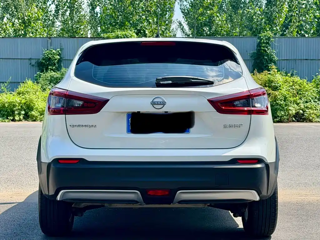 Nissan Qashqai — миниатюра 5
