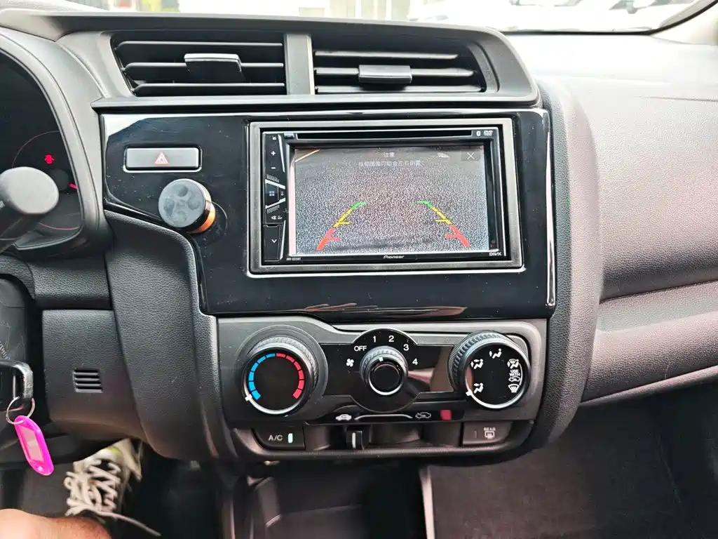 Honda Fit — миниатюра 15
