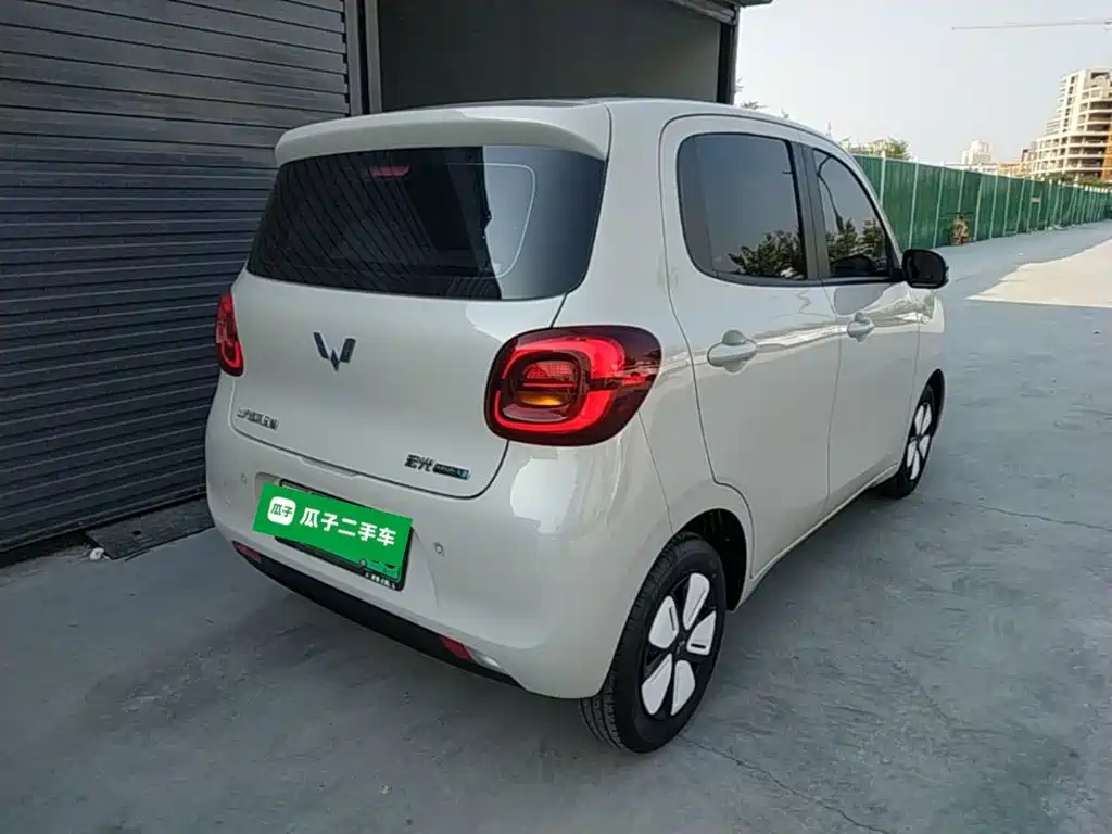 Wuling MINIEV — миниатюра 7