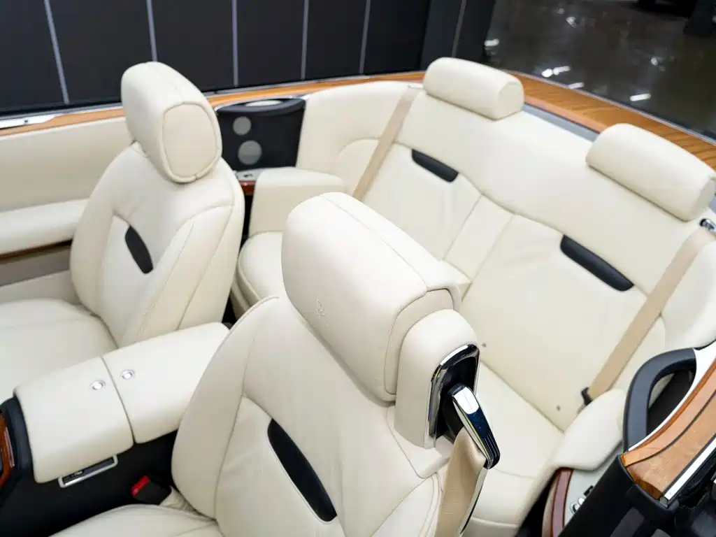 Rolls-Royce Phantom — миниатюра 11