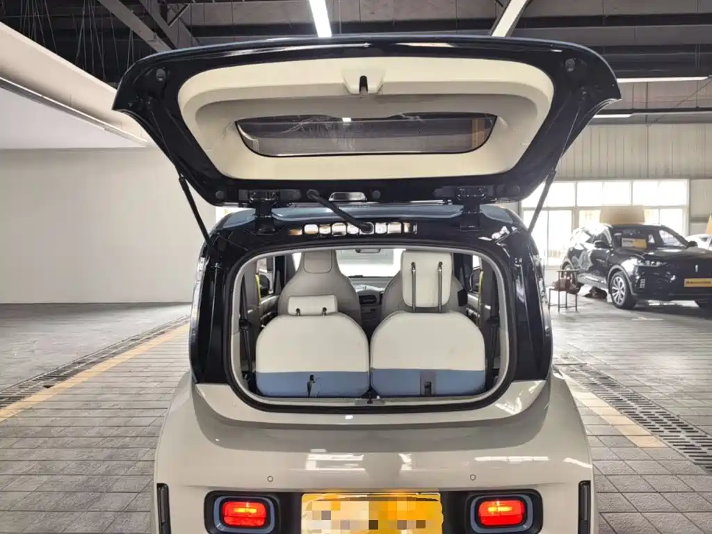 Baojun KiWi EV — миниатюра 19