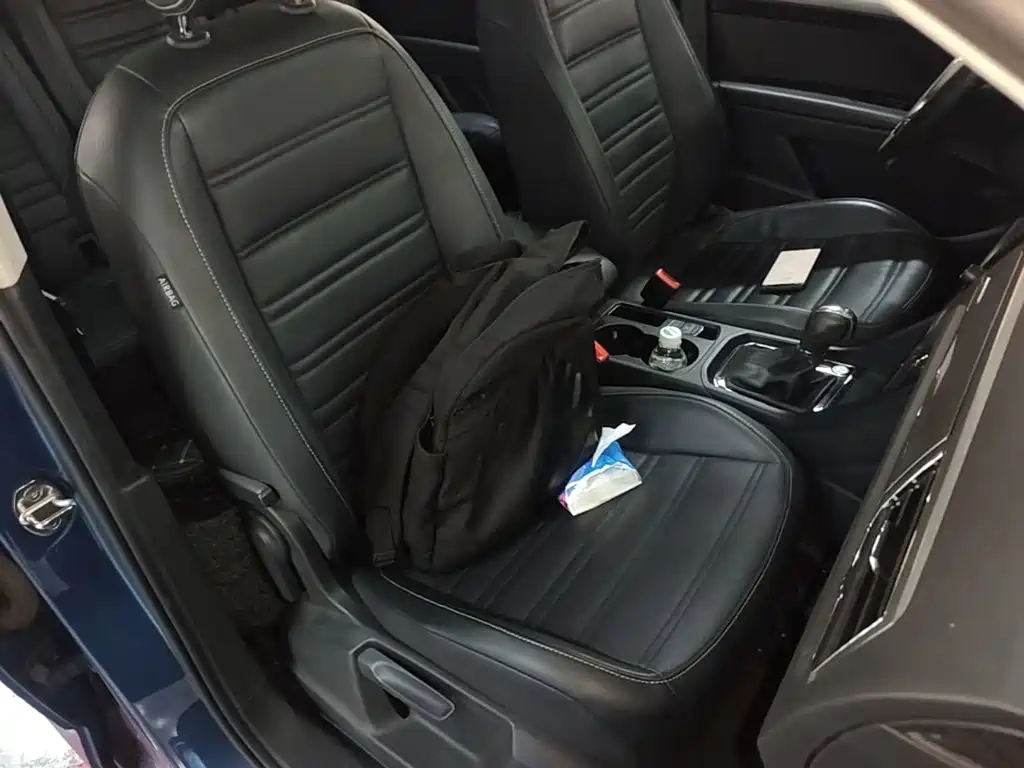 Volkswagen Touran — миниатюра 25