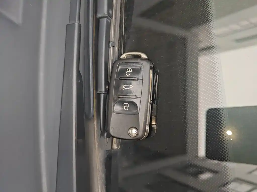 Volkswagen Lavida — миниатюра 9