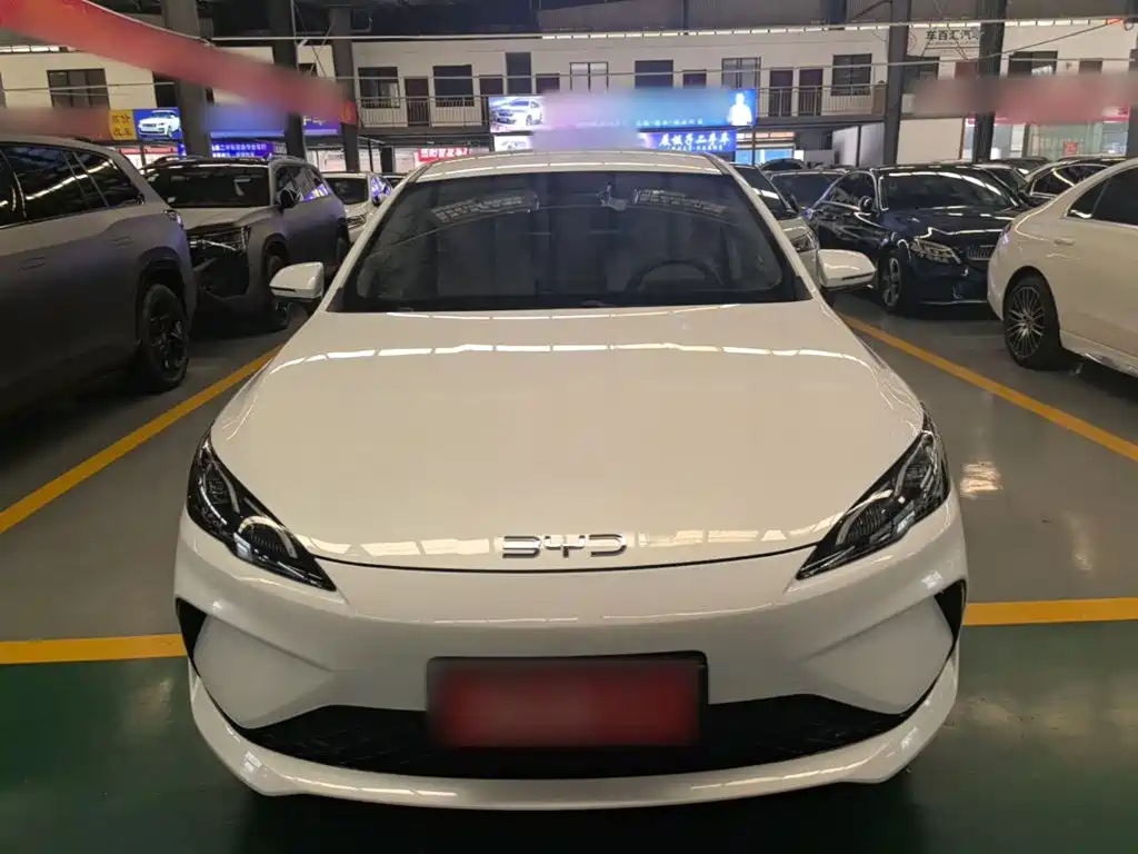 BYD Seal 05 DM-i — миниатюра 3