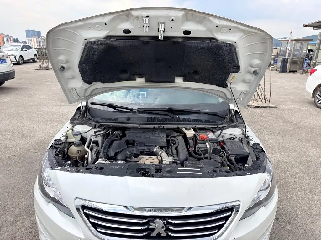 Peugeot 408 — миниатюра 4