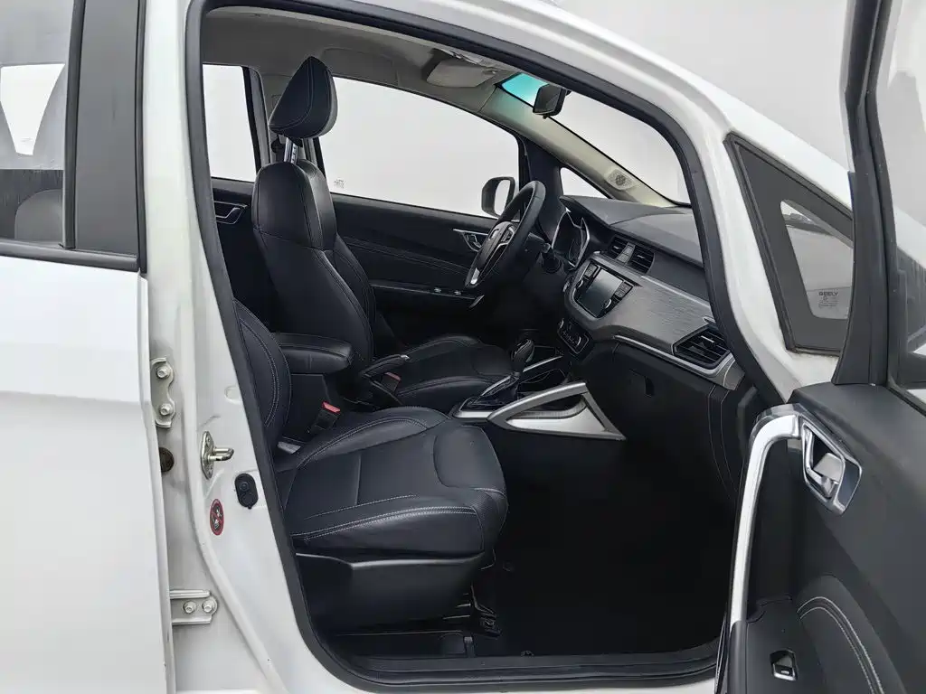 Geely Vision X3 — миниатюра 23