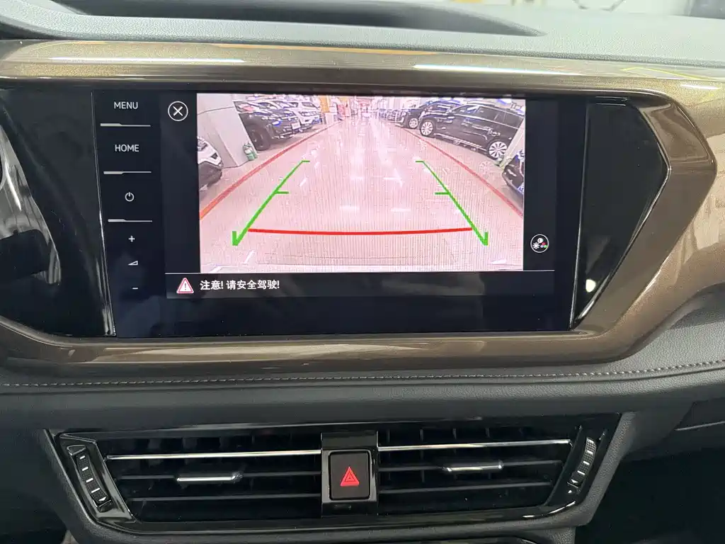 Volkswagen Tharu — миниатюра 16