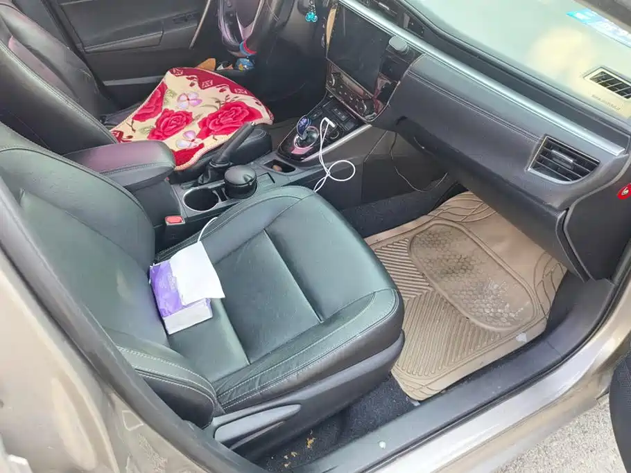 Toyota Corolla — миниатюра 8